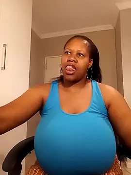 bustylisa1983 online show from 4, 2, 2025