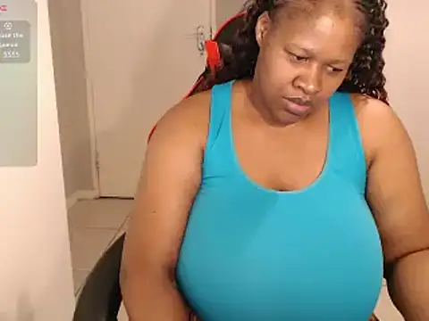 bustylisa1983 online show from 10, 3, 2025