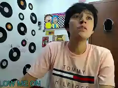 9 Fernanda 9 online show from 13, 2, 2025