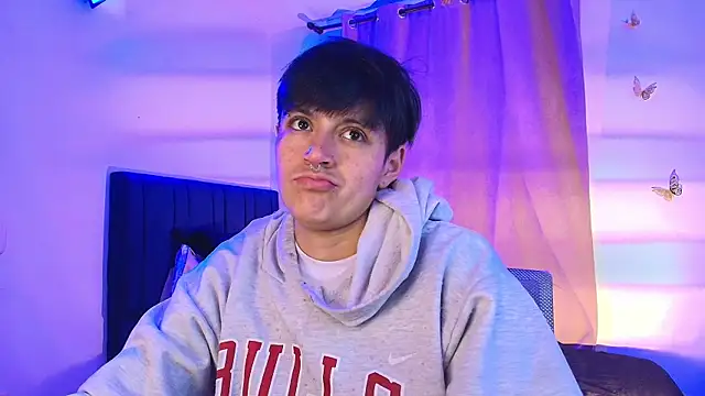 9 Fernanda 9 online show from 17, 9, 2025