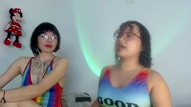 lou cute online show from 11, 2, 2025