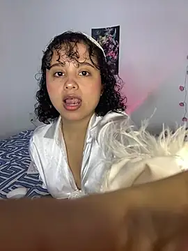 lou cute online show from 18, 3, 2025