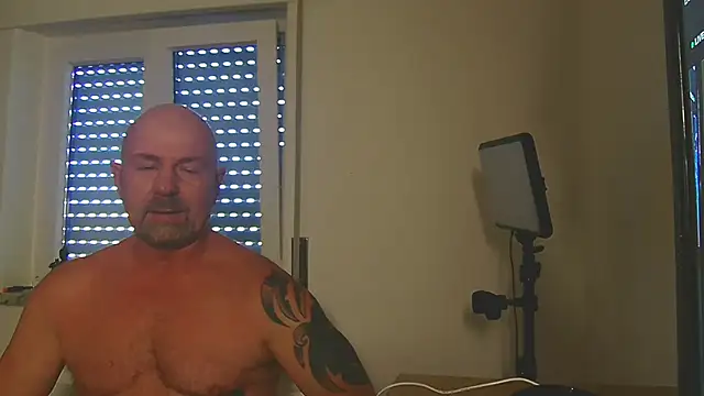ManlyPrisonGuy online show from 30, 7, 2026