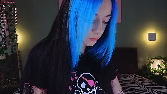 TristaRoht online show from 24, 2, 2025