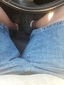 Jackauff69 online show from 28, 2, 2025