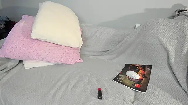 Snapshot of missbenz chatting on 31, 10, 2025 missbenz online show from 31, 10, 2025