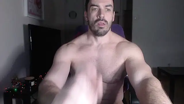 Hammer Top online show from 6, 1, 2025