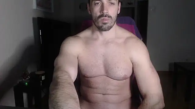 Hammer Top online show from 6, 1, 2025