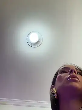 Snapshot of Mau_White chatting on 13, 1, 2025 Mau White online show from 13, 1, 2025