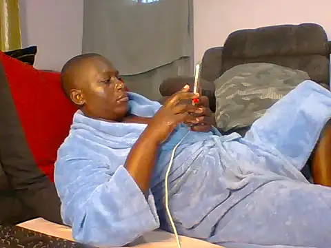 Poisonous Ivy online show from 28, 12, 2024