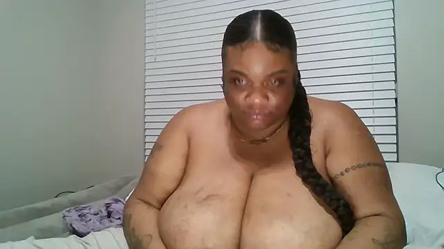 Snapshot of NaughtyHottieBBW chatting on 3, 11, 2025 NaughtyHottieBBW online show from 3, 11, 2025