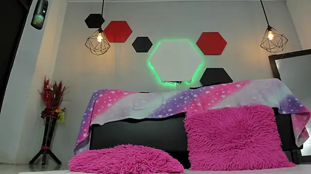 martinaclark online show from 23, 12, 2025