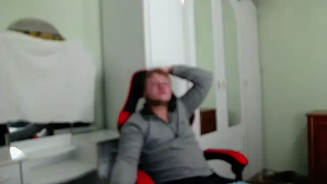 Zoro1999 online show from 3, 10, 2025