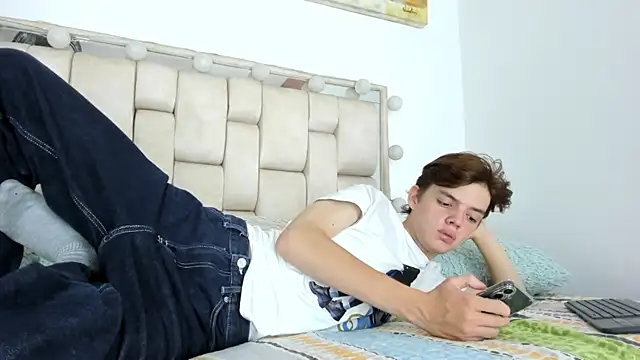 daniel hot03 online show from 24, 10, 2025