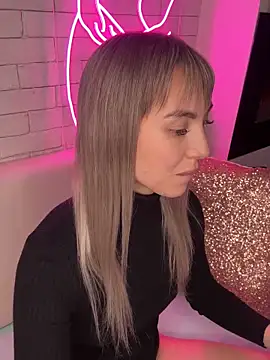 MiaMinx online show from 28, 12, 2024