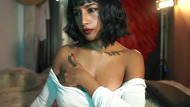 JulietaWinona online show from 24, 4, 2026