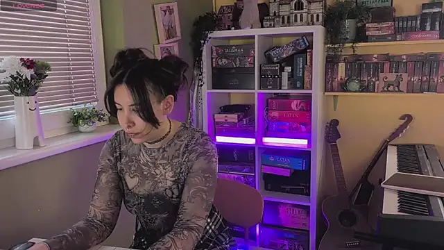 LelianaHazel online show from 17, 3, 2026