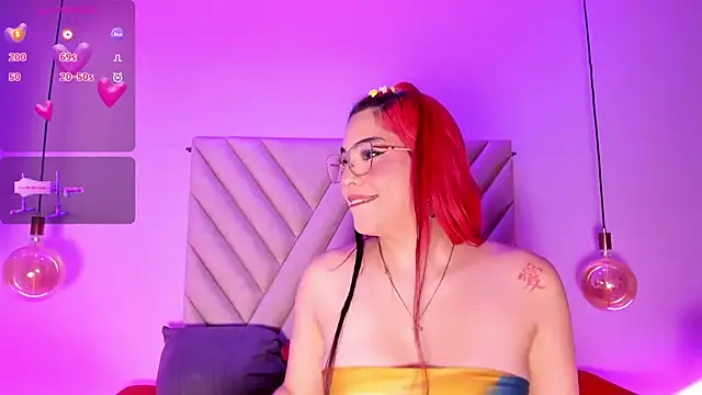 Snapshot of EmmaSwift_ chatting on 11, 2, 2026 EmmaSwift online show from 11, 2, 2026