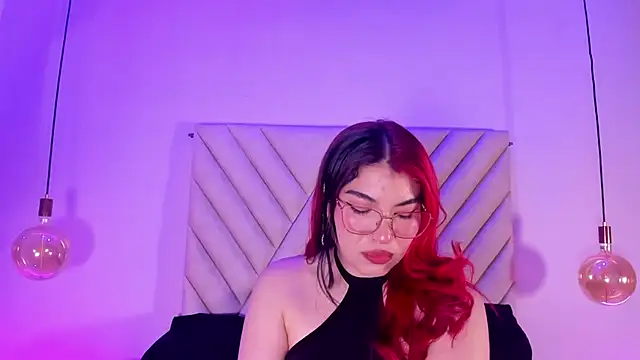 EmmaSwift  online show from 30, 3, 2026