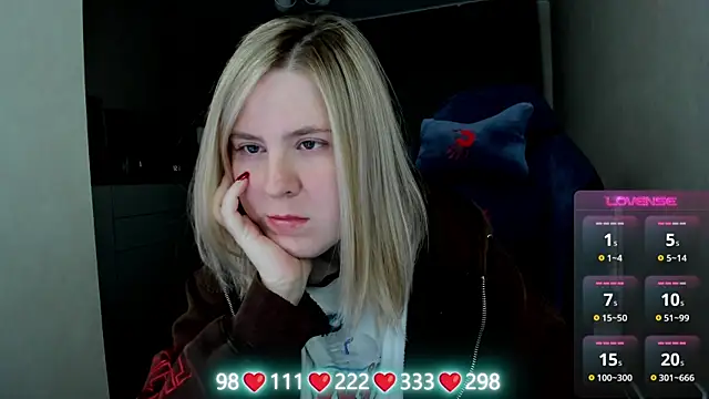 Olivia Munk online show from 21, 4, 2026