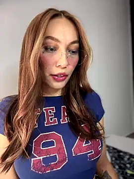 MichelleFerry  online show from 5, 12, 2024