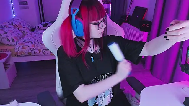 Yumi Youkai online show from 8, 2, 2026