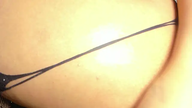 jones maddy  online show from 25, 2, 2025