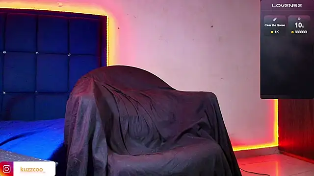 Snapshot of kuzzcoo chatting on 15, 3, 2025 kuzzcoo online show from 15, 3, 2025