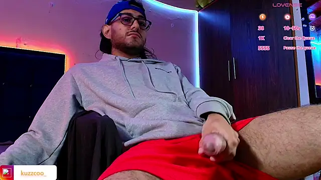 Snapshot of kuzzcoo chatting on 15, 1, 2026 kuzzcoo online show from 15, 1, 2026