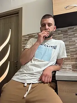 ElChapoGuzman95 online show from 25, 4, 2026