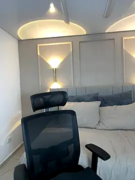 Miss blue69 online show from 5, 12, 2025