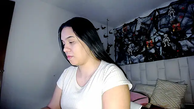 Snapshot of tiffany__pink chatting on 20, 10, 2025 tiffany pink online show from 20, 10, 2025