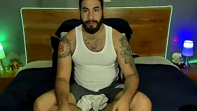 Snapshot of Prometeo-grizzly chatting on 4, 6, 2026 Prometeo-grizzly online show from 4, 6, 2026