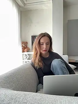 Snapshot of Nura_n_Sarah chatting on 3, 5, 2026 Nura n Sarah online show from 3, 5, 2026