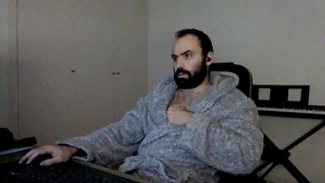 Snapshot of joaodias_97 chatting on 17, 12, 2025 joaodias 97 online show from 17, 12, 2025