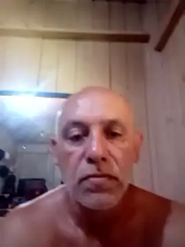 Raquelluciano online show from 2, 2, 2026