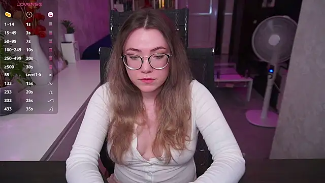 RemyCute online show from 12, 6, 2026