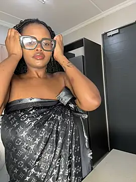 Neelo-Smith online show from 1, 3, 2025