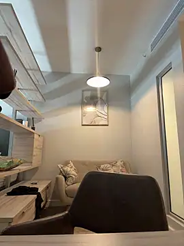 Neelo-Smith online show from 18, 12, 2025