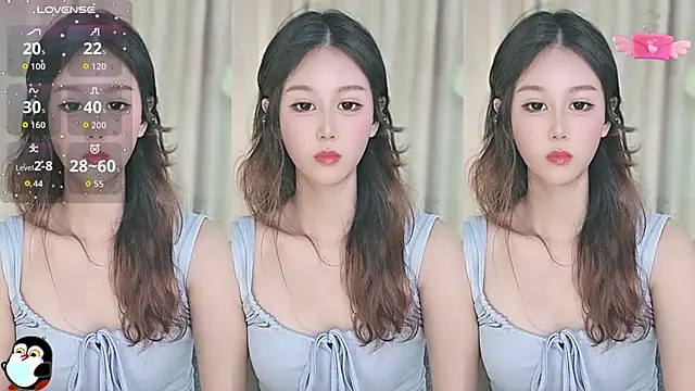 Snapshot of Aimee-520 chatting on 9, 9, 2025 Aimee-520 online show from 9, 9, 2025