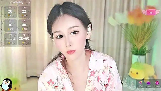 Snapshot of Aimee-520 chatting on 15, 9, 2025 Aimee-520 online show from 15, 9, 2025