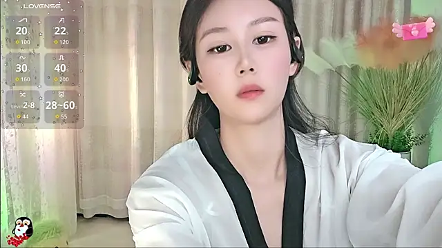 Snapshot of Aimee-520 chatting on 18, 9, 2025 Aimee-520 online show from 18, 9, 2025