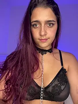 Snapshot of Alicia_Ruiz chatting on 9, 3, 2025 Alicia Ruiz online show from 9, 3, 2025