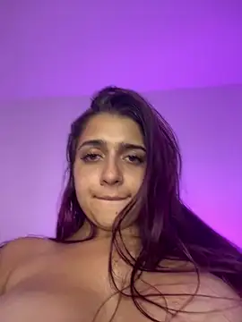 Snapshot of Alicia_Ruiz chatting on 11, 3, 2025 Alicia Ruiz online show from 11, 3, 2025