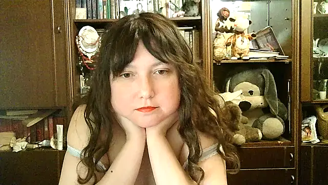 CarrieQPeach online show from 5, 1, 2025