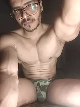 Snapshot of rounakhunk chatting on 22, 6, 2026 rounakhunk online show from 22, 6, 2026