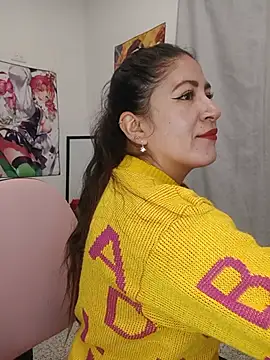 Snapshot of nammy__dirtyhott chatting on 18, 6, 2026 nammy dirtyhott online show from 18, 6, 2026