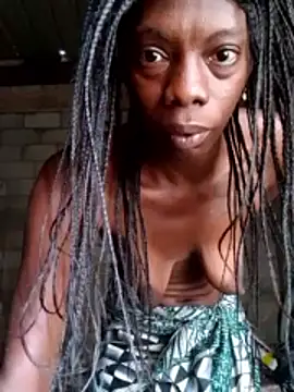 Snapshot of nzanizy chatting on 6, 11, 2025 nzanizy online show from 6, 11, 2025