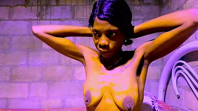 Snapshot of nzanizy chatting on 28, 11, 2025 nzanizy online show from 28, 11, 2025