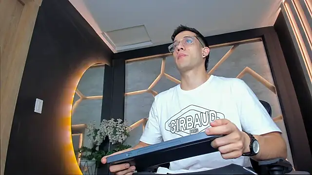 alexgiraldo  online show from 29, 1, 2025